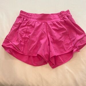 Hotty Hot Low-Rise Lined short 4" Size 8
